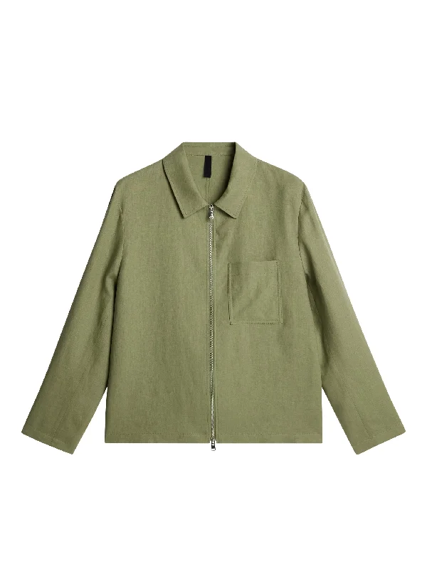 Julius Linen Overshirt / Oil Green