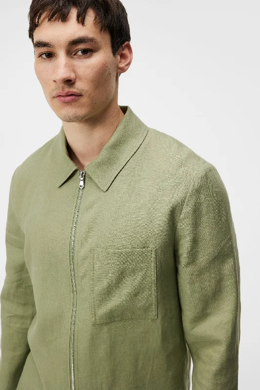 Julius Linen Overshirt / Oil Green