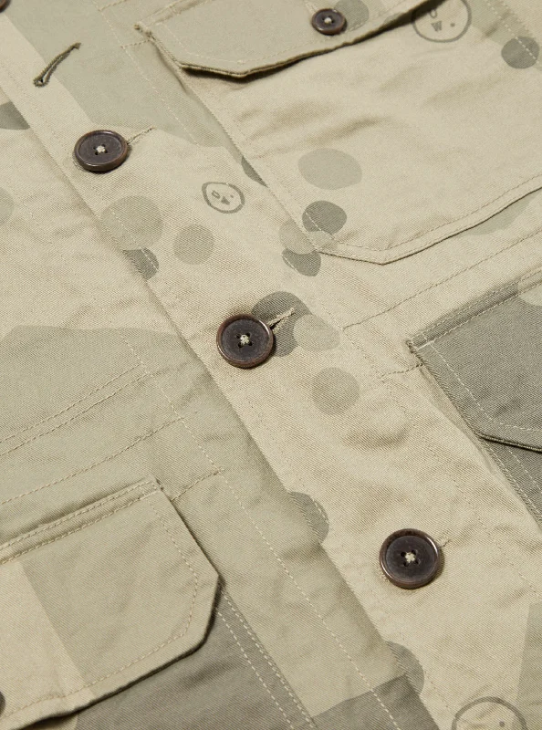 Universal Works Utility Jacket in Stone UW. Camo Twill