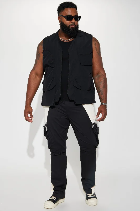 Hard To Miss Ripstop Tactical Cargo Vest - Black