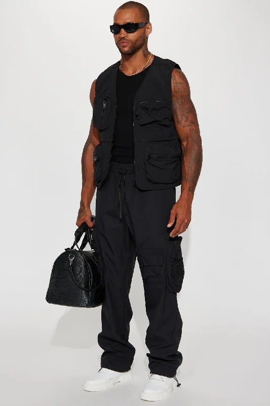 Our Moment Utility Nylon Cargo Vest - Black