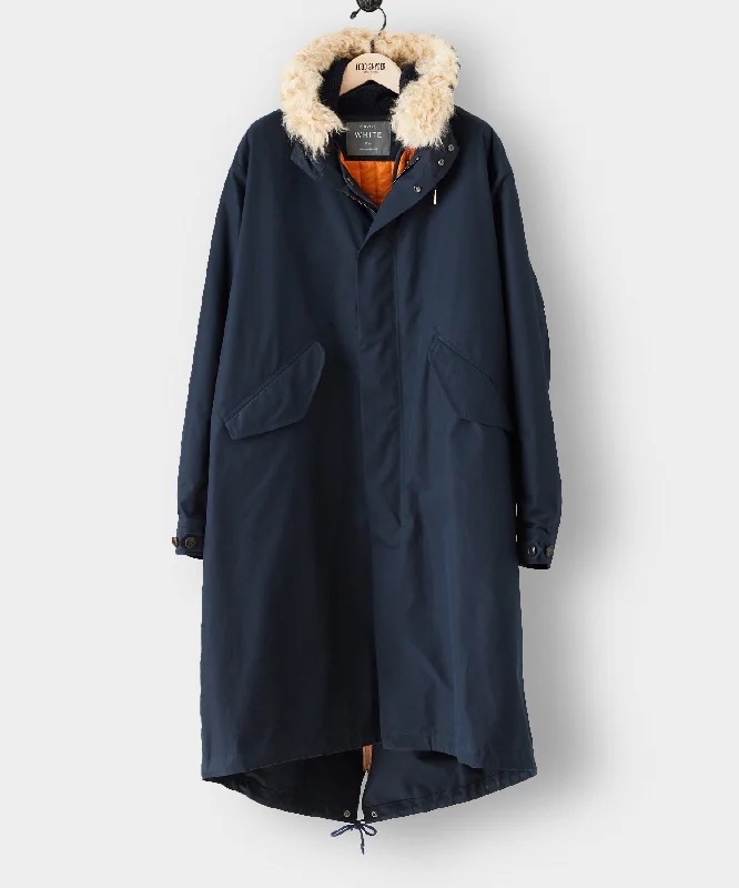 Todd Snyder x Private White Fishtail Parka in Navy