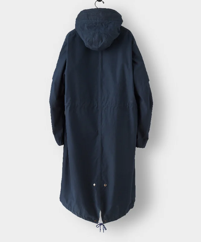 Todd Snyder x Private White Fishtail Parka in Navy