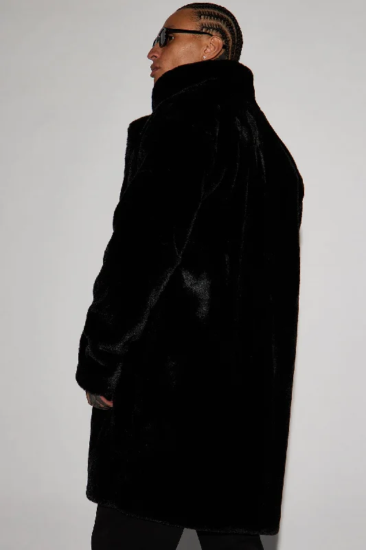 Upscale Long Fur Coat - Black